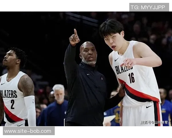 比卢普斯谈季前赛首发轮换希望外界理性解读球队策略