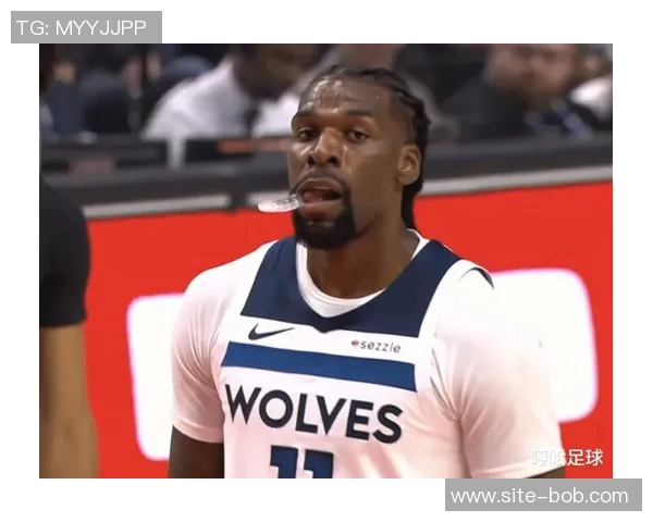 文班近期表现惊艳两场比赛40分钟狂砍49分18篮板命中率超六成