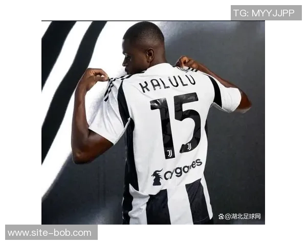 卡卢卢回忆托尼帕克劝留里昂并谈尤文心结与追随历程