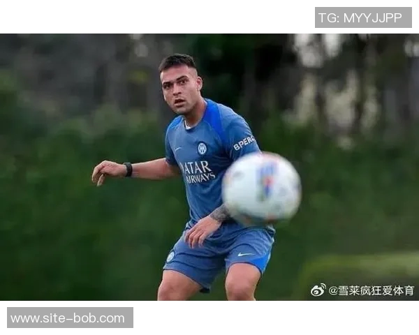 国米备战德比战劳塔罗提前回归米兰恢复训练