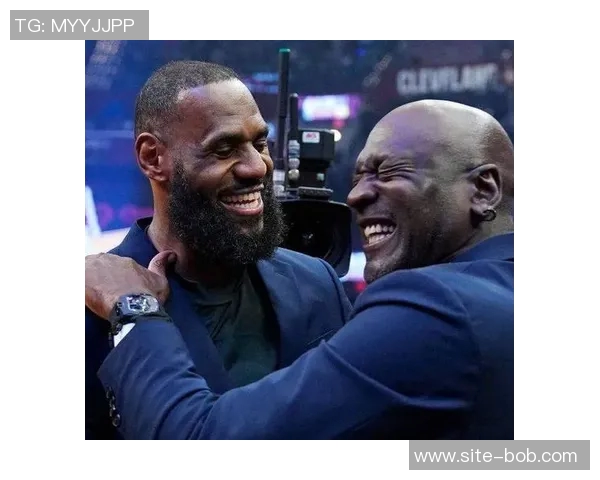 霍华德向ChatGPT询问历史前十球员的答案引发热议乔丹詹姆斯库里等传奇球星榜单揭秘